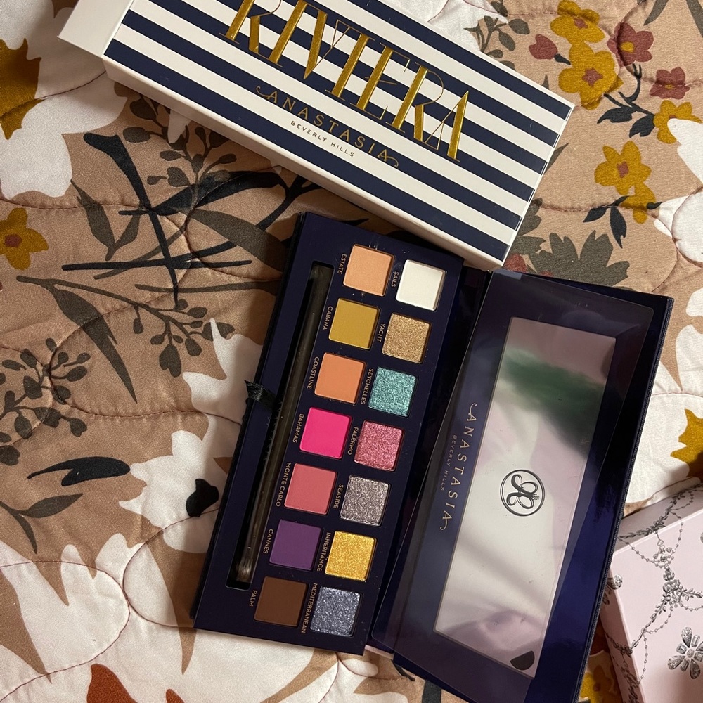 Riviera by Anastasia Beverly Hilss